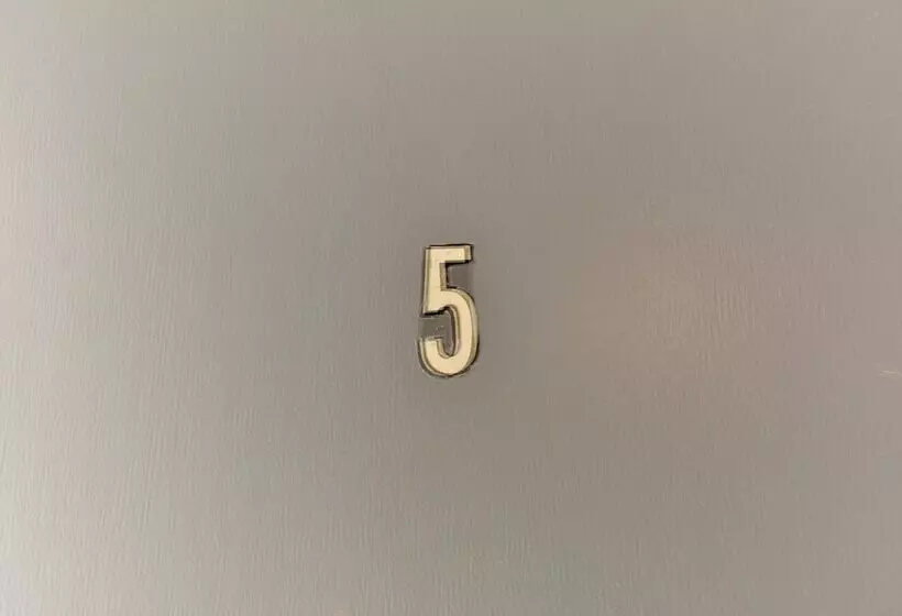 Kimberling Cove Resort