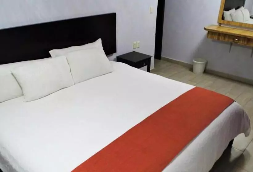 هتل Barrio Antiguo