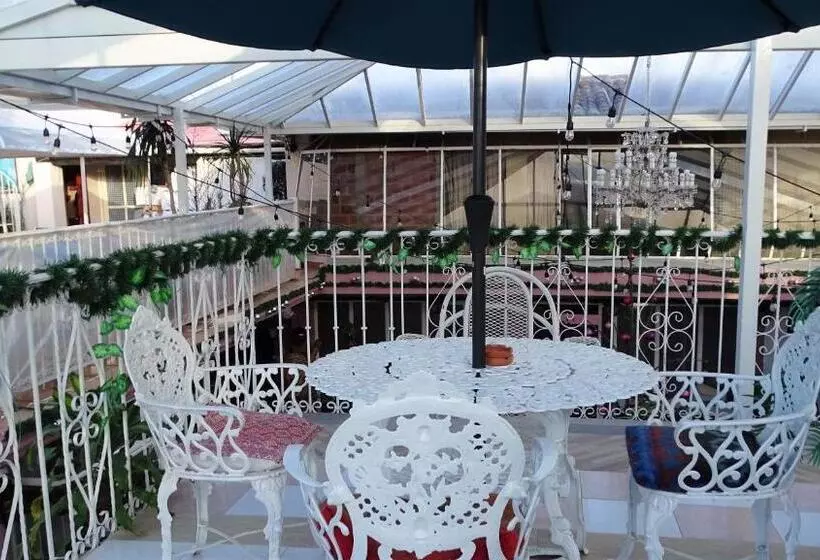 هتل Barrio Antiguo