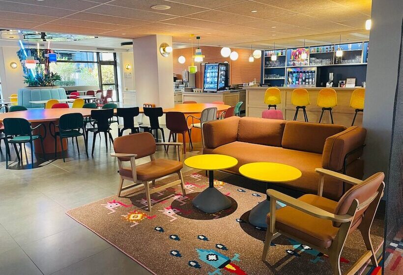 ホテル B&B Hôtel Paris 17 Batignolles