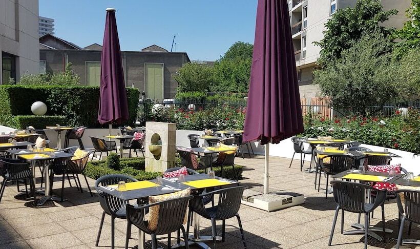 ホテル B&B Hôtel Paris 17 Batignolles