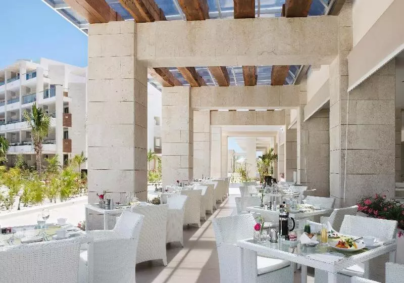 Отель Beloved Playa Mujeres All Inclusive Adults Only