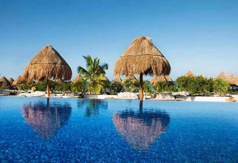 Отель Beloved Playa Mujeres All Inclusive Adults Only
