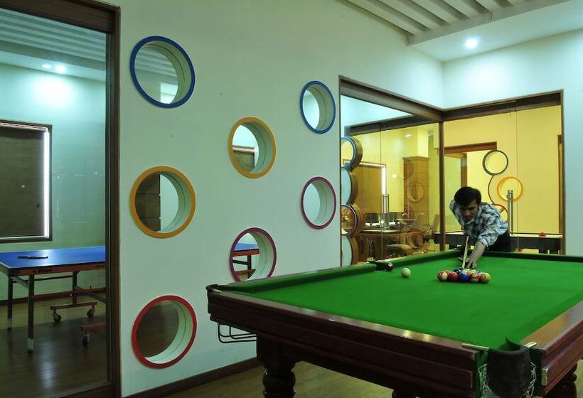 Hotel Cambay Resort Udaipur