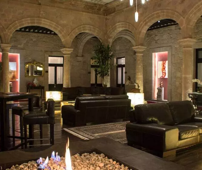 Cantera 10 Hotel Boutique