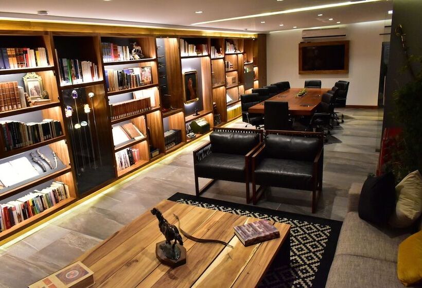 Cantera 10 Hotel Boutique