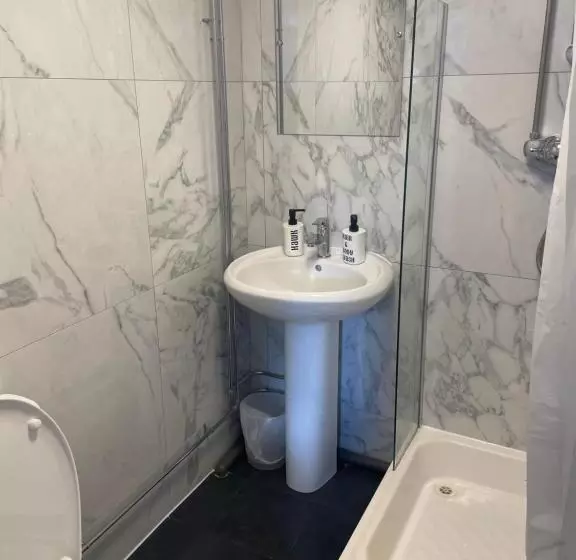 בית מלון כפרי Coach House