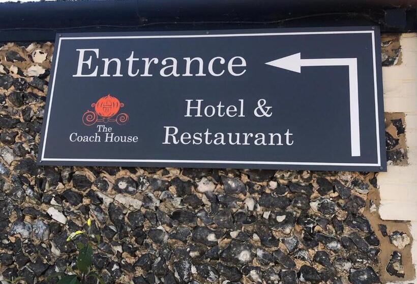 ホテル Coach House