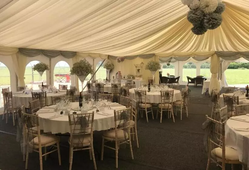 בית מלון כפרי Coach House