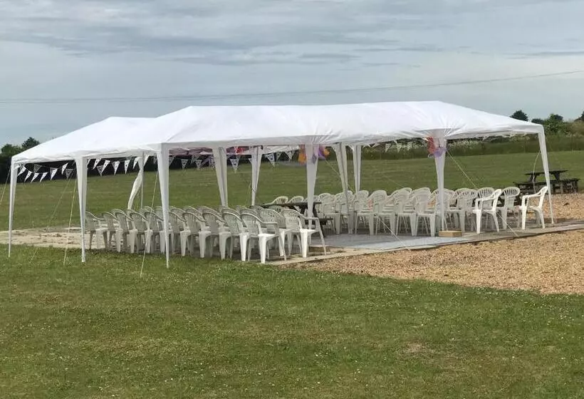 בית מלון כפרי Coach House