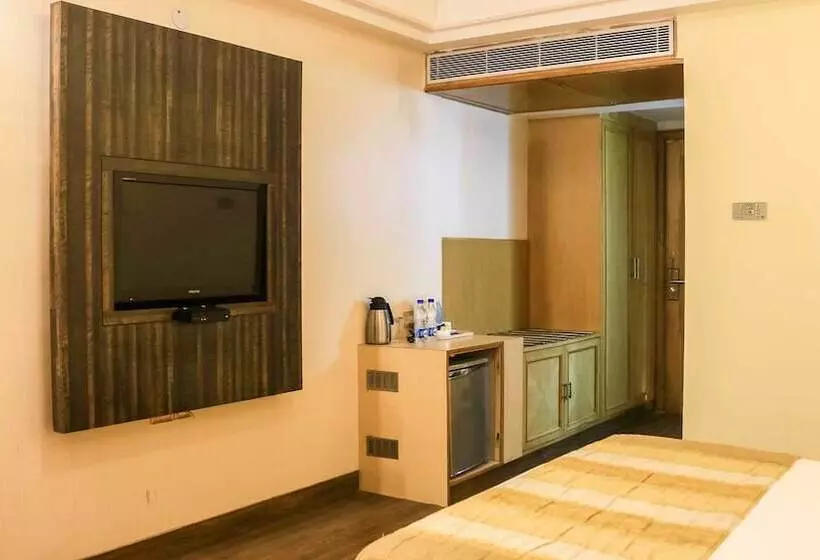 Dee Marks Hotel & Resorts