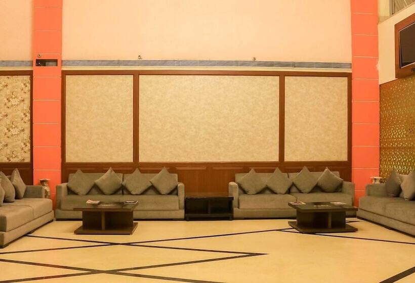 Dee Marks Hotel & Resorts