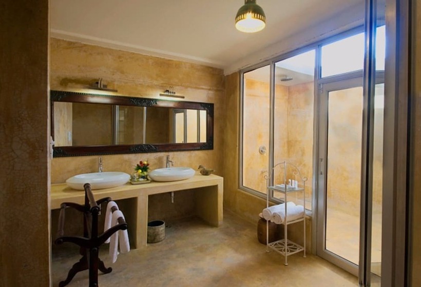 فندق Fort Khejarla, Jodhpur