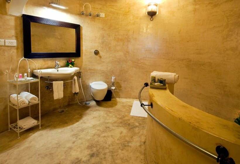 فندق Fort Khejarla, Jodhpur