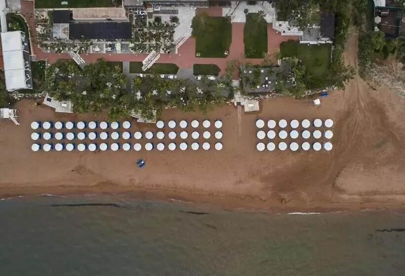 ホテル Giannoulis – Santa Marina Beach