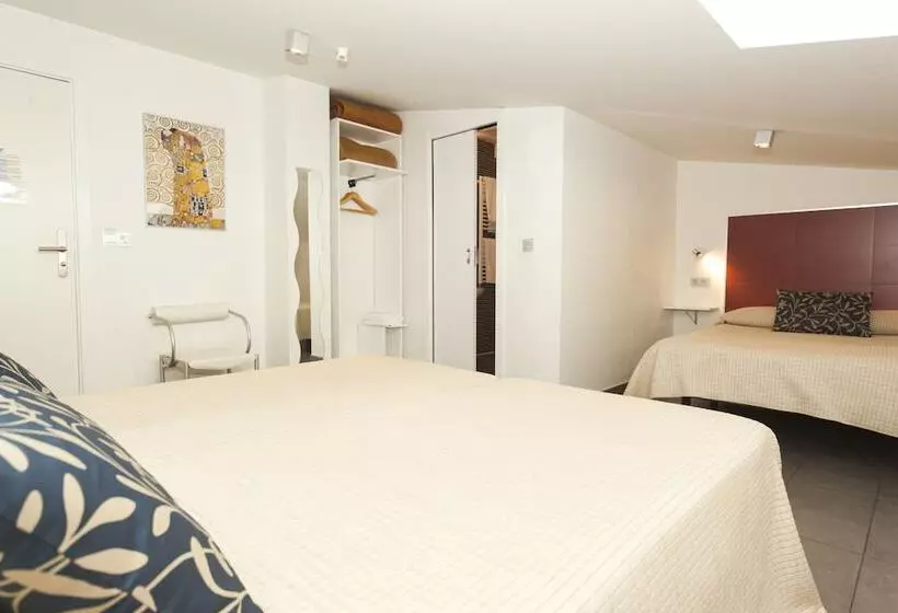 هتل Alda Soria Rooms