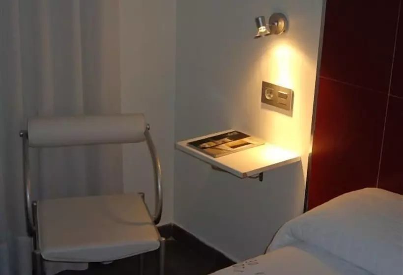 هتل Alda Soria Rooms