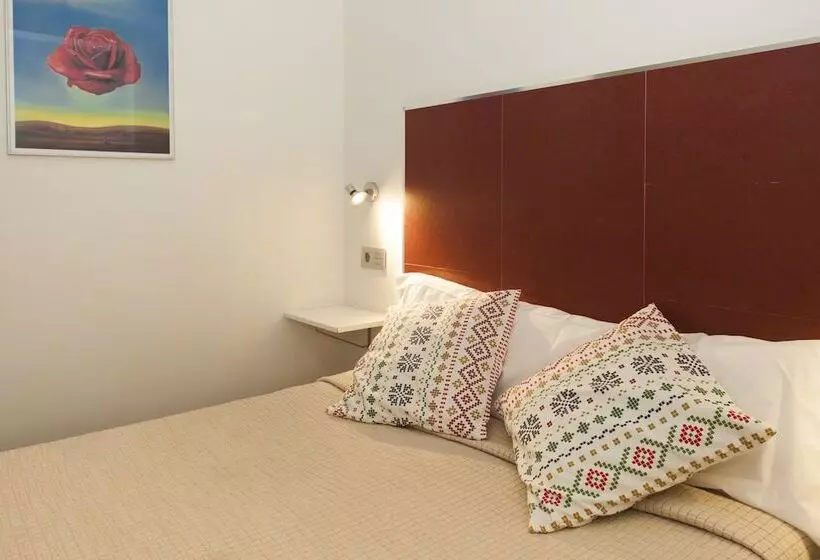 هتل Alda Soria Rooms