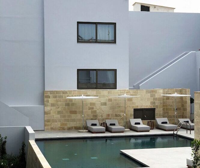 בית מלון כפרי Ikones Seafront Luxury Suites   Adults Only