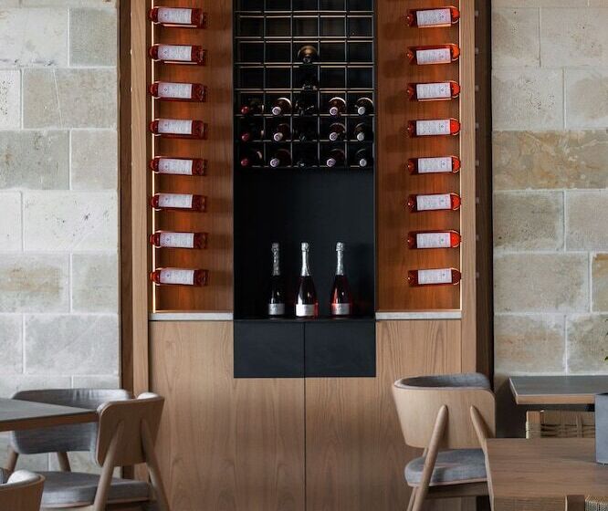 בית מלון כפרי Ikones Seafront Luxury Suites   Adults Only