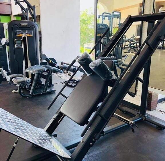 هتل Ixtapa Palace