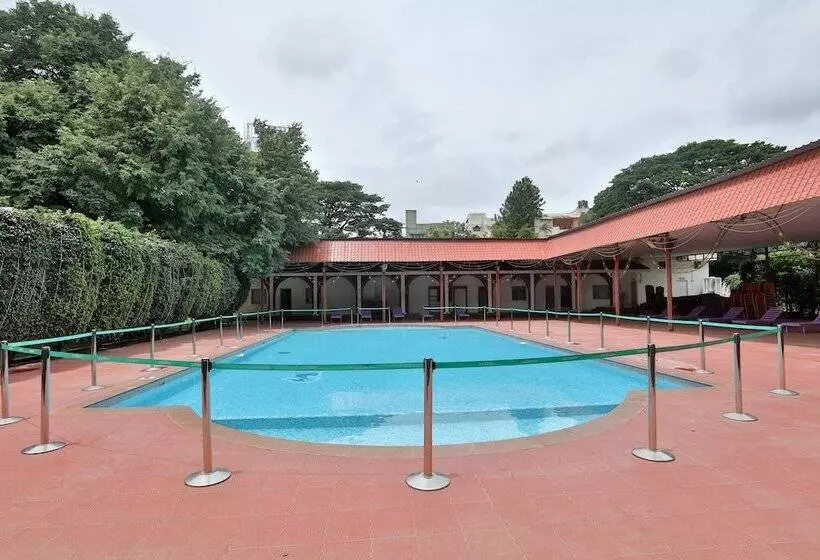 酒店 Jayamahal Palace