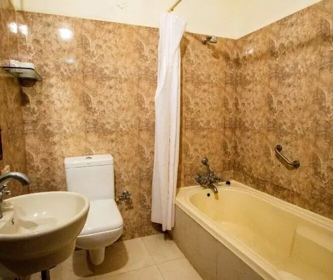 酒店 Jayamahal Palace