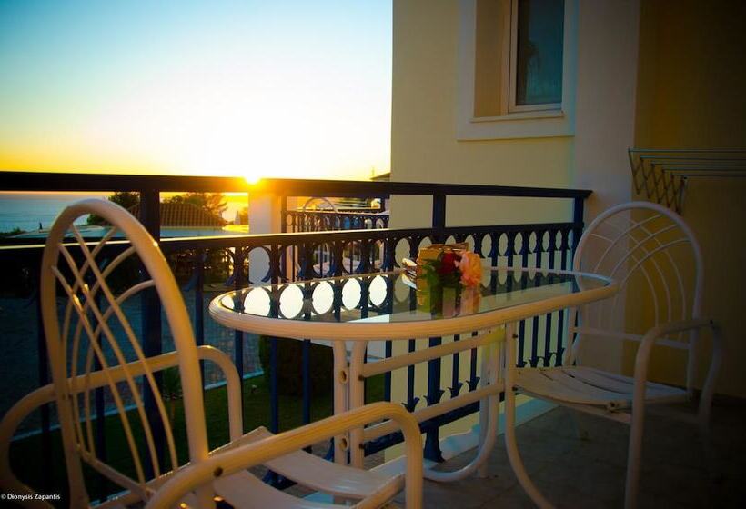 בית מלון כפרי Liberatos Village