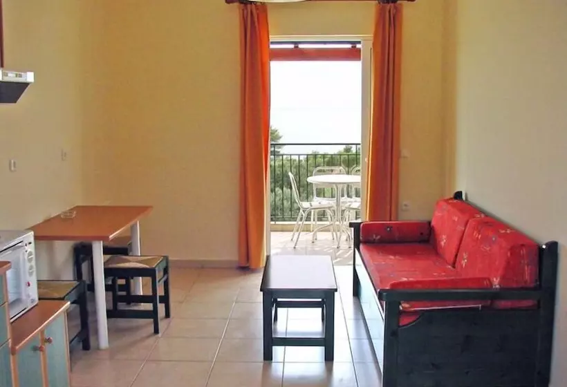 ホテル Liberatos Village