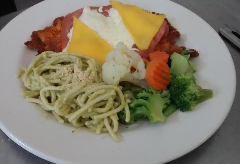 فندق Miramar Inn