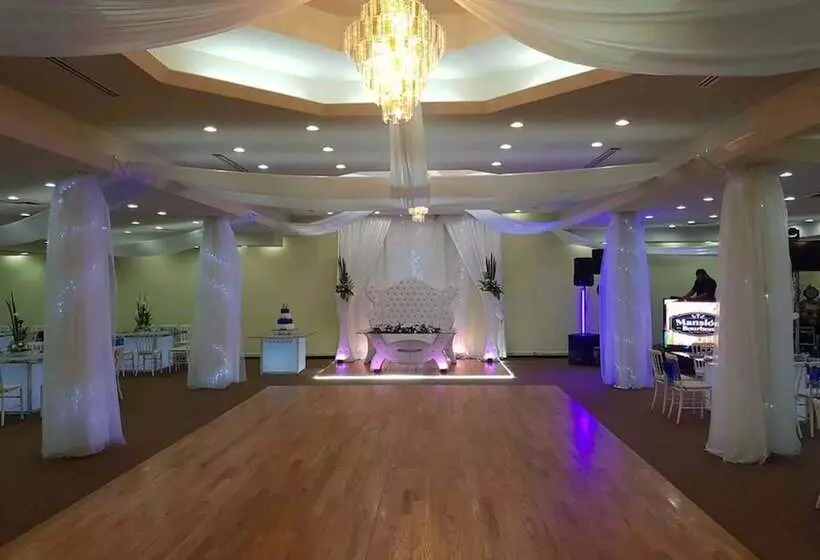 בית מלון כפרי Miramar Inn