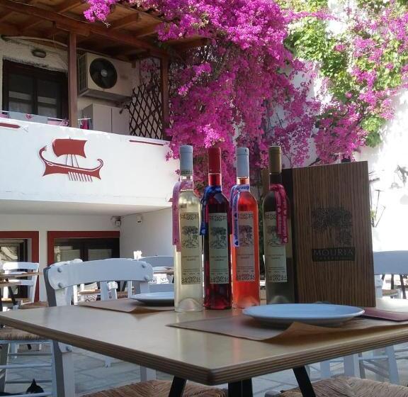 בית מלון כפרי Mouria