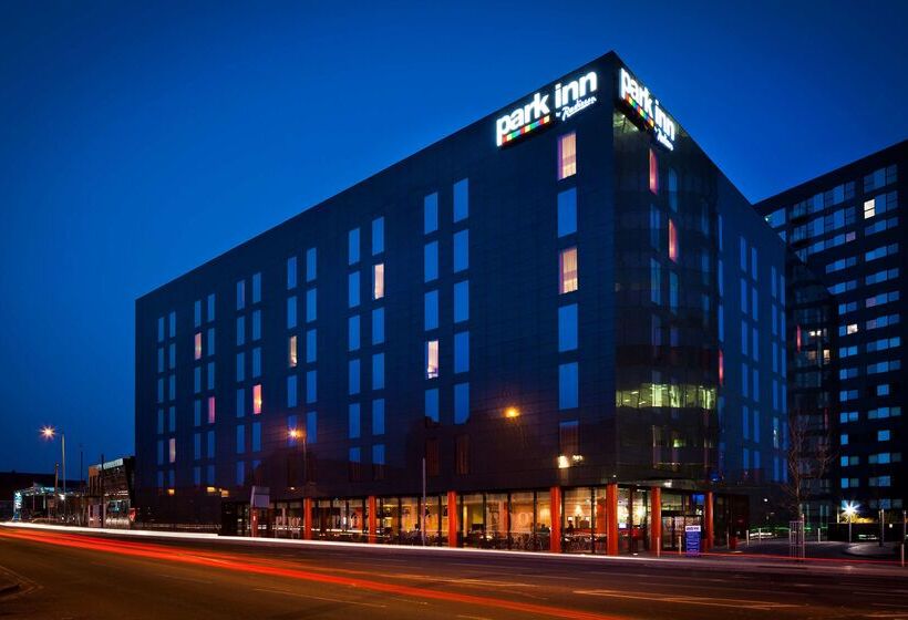 فندق Park Inn By Radisson Manchester City Centre