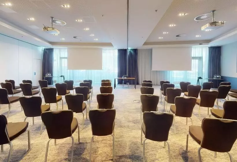 Radisson Blu Hotel, Hamburg Airport