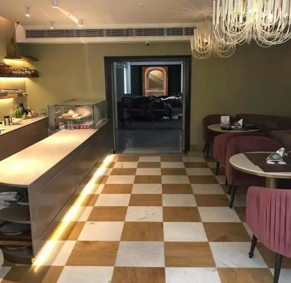 هتل Spara Boutique Resort