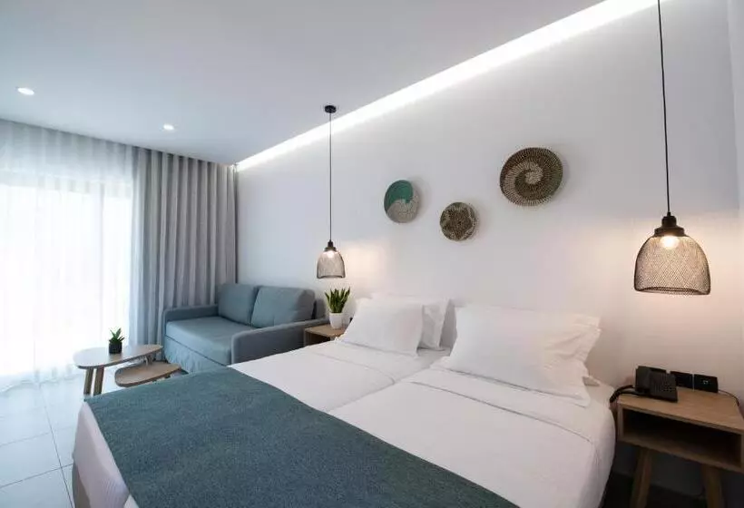 호텔 Selini Suites & Waterpark