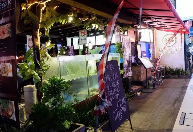 Hotel Seminyak Paradiso