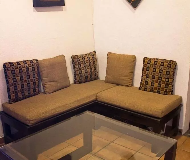 Отель Suites Sofia