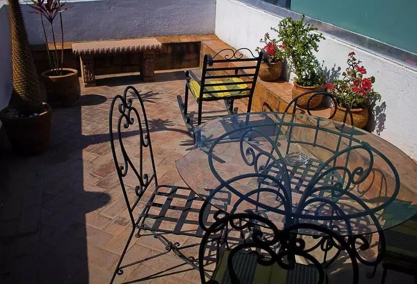 Отель Suites Sofia