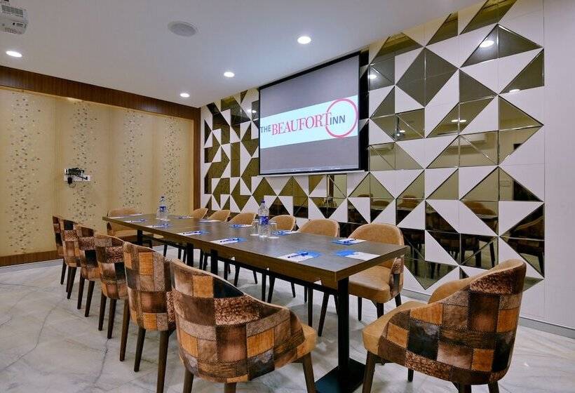 ホテル The Beaufort Inn