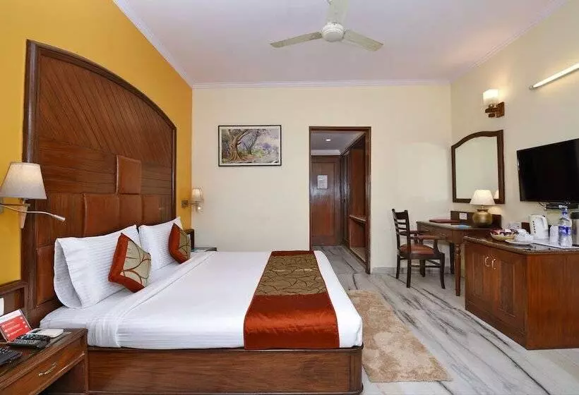 هتل The Beaufort Inn