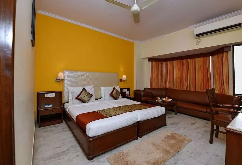 هتل The Beaufort Inn