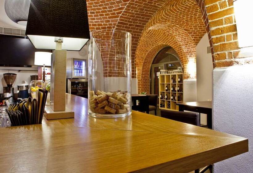 בית מלון כפרי The Granary  La Suite