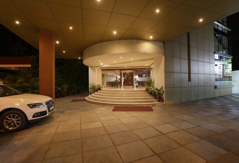 בית מלון כפרי Trinity Isle