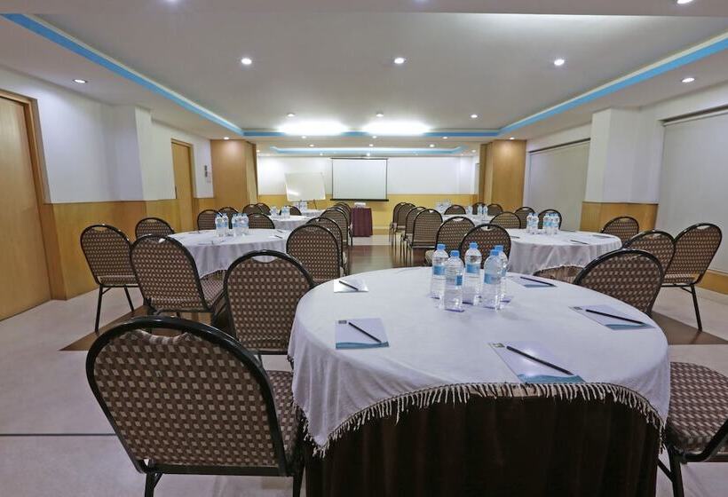 בית מלון כפרי Trinity Isle