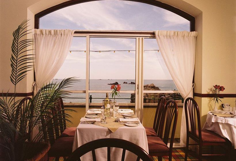 ホテル Fort D Auvergne