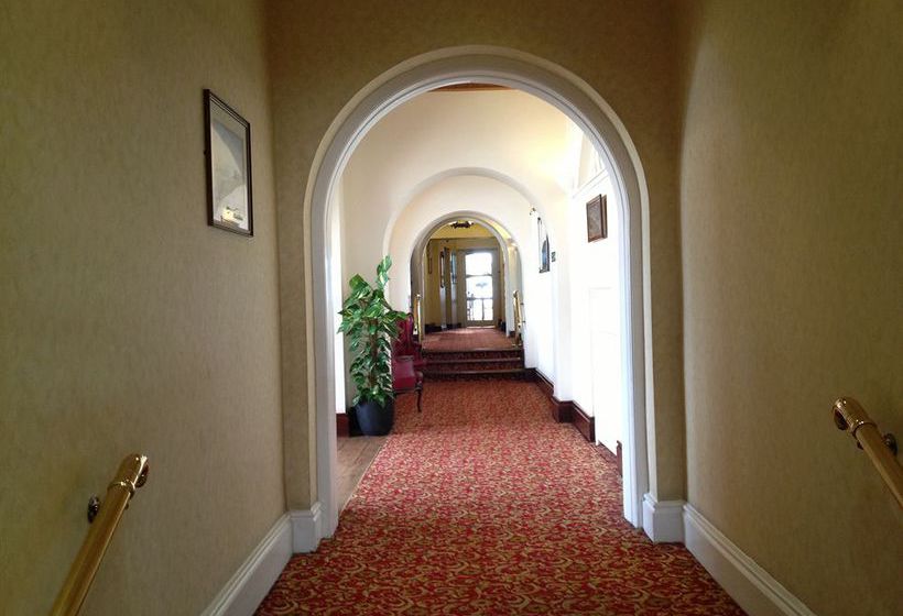 ホテル Fort D Auvergne