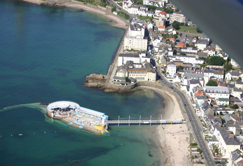 ホテル Fort D Auvergne