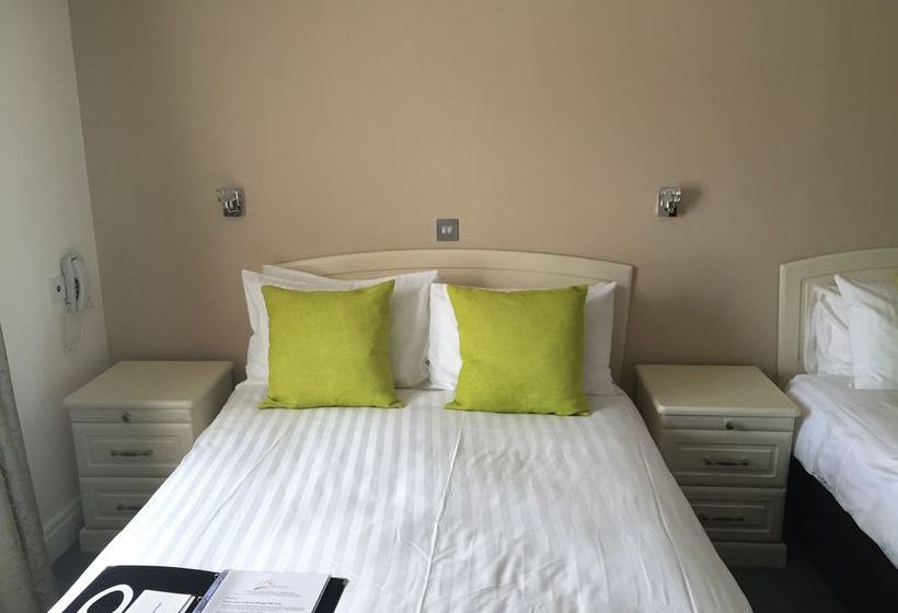 ホテル Fort D Auvergne