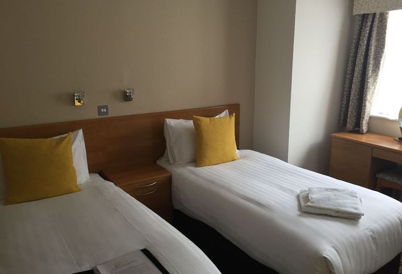 ホテル Fort D Auvergne